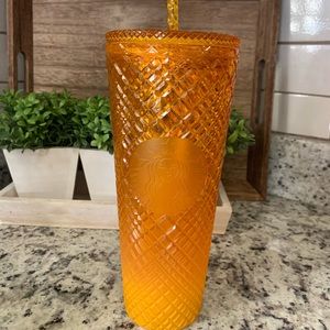 Starbucks mango orange venti tumbler cup